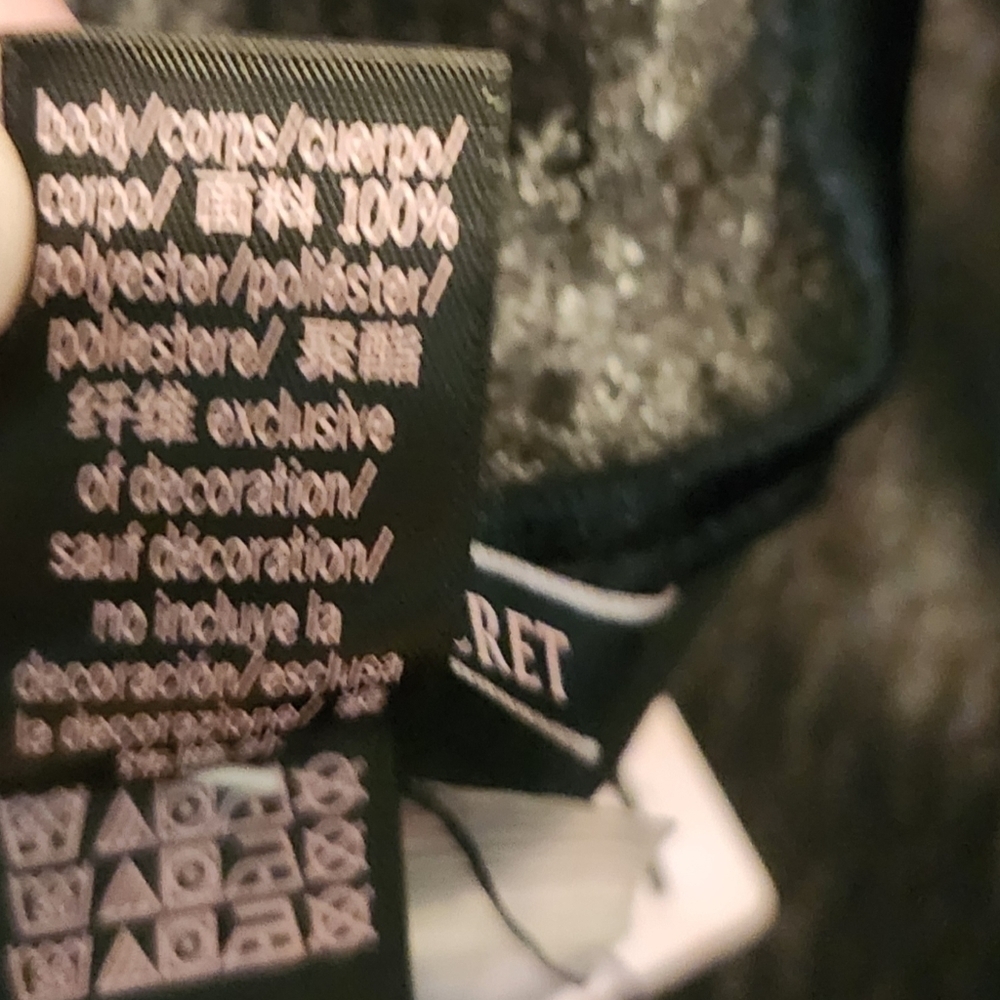 Victoria's Secret Black Side Slit Button‎ Detail Satin Midi Skirt Size Large NWT - Picture 5 of 9